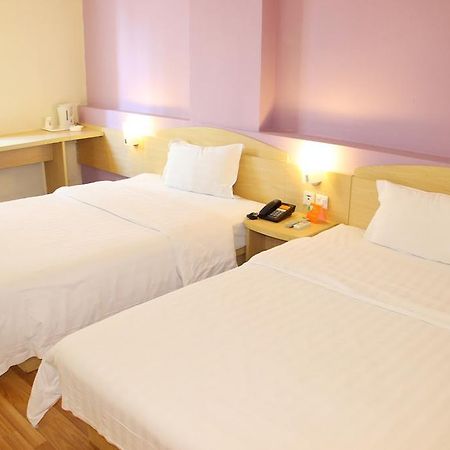 7Days Inn Chongqing Nanping Pedestrian Street Εξωτερικό φωτογραφία