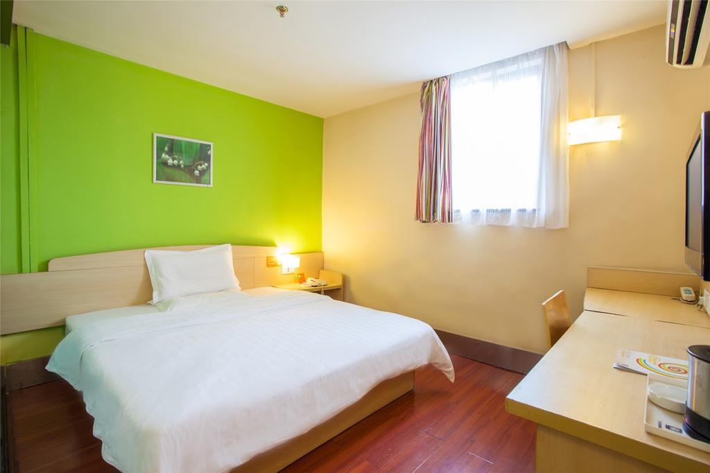 7Days Inn Chongqing Nanping Pedestrian Street Εξωτερικό φωτογραφία